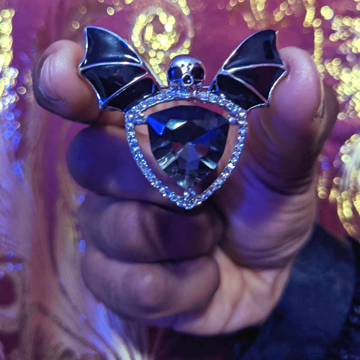 obsidian-dandy-vip-pin-OD2653_b